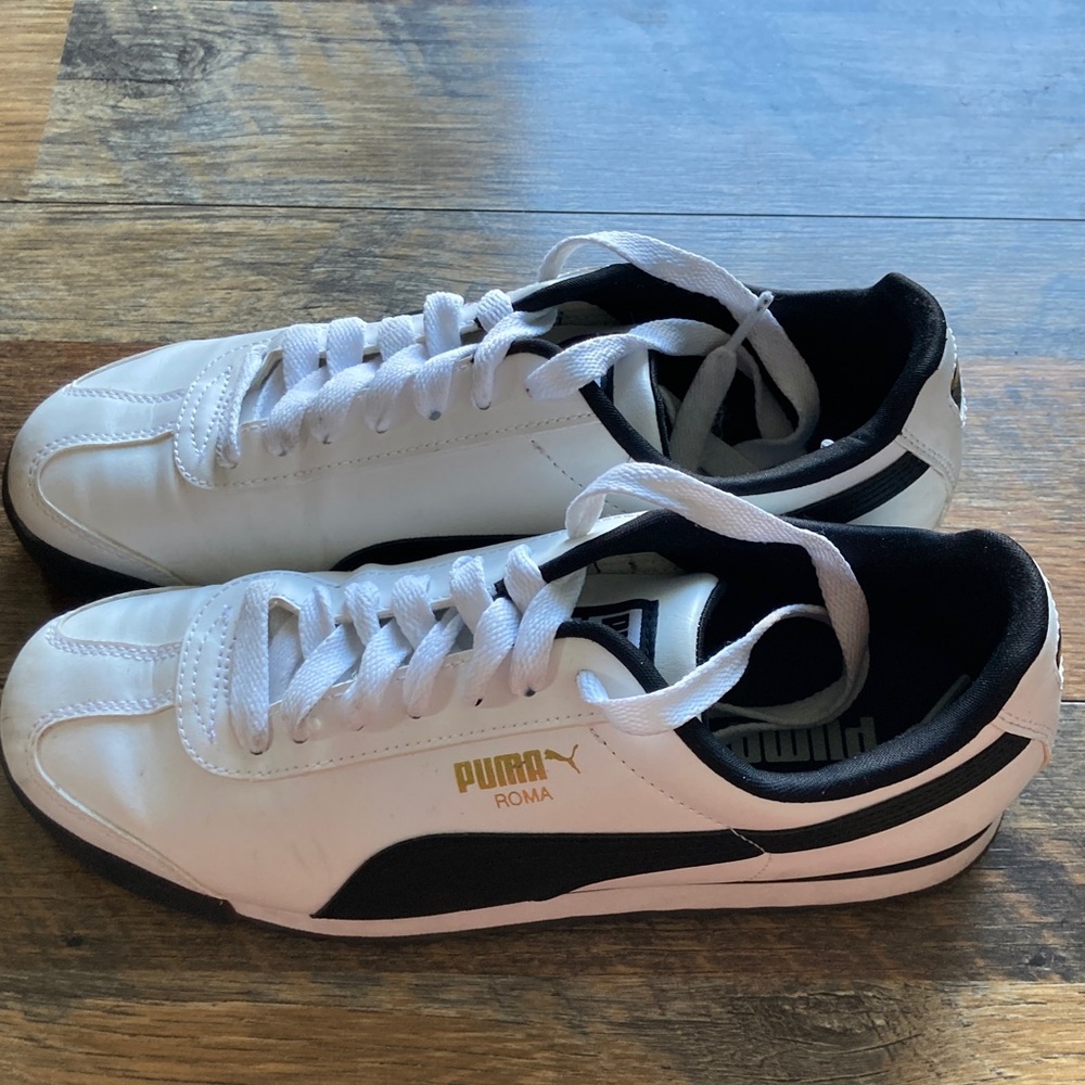 Puma Roma White and Black Athletic Shoes